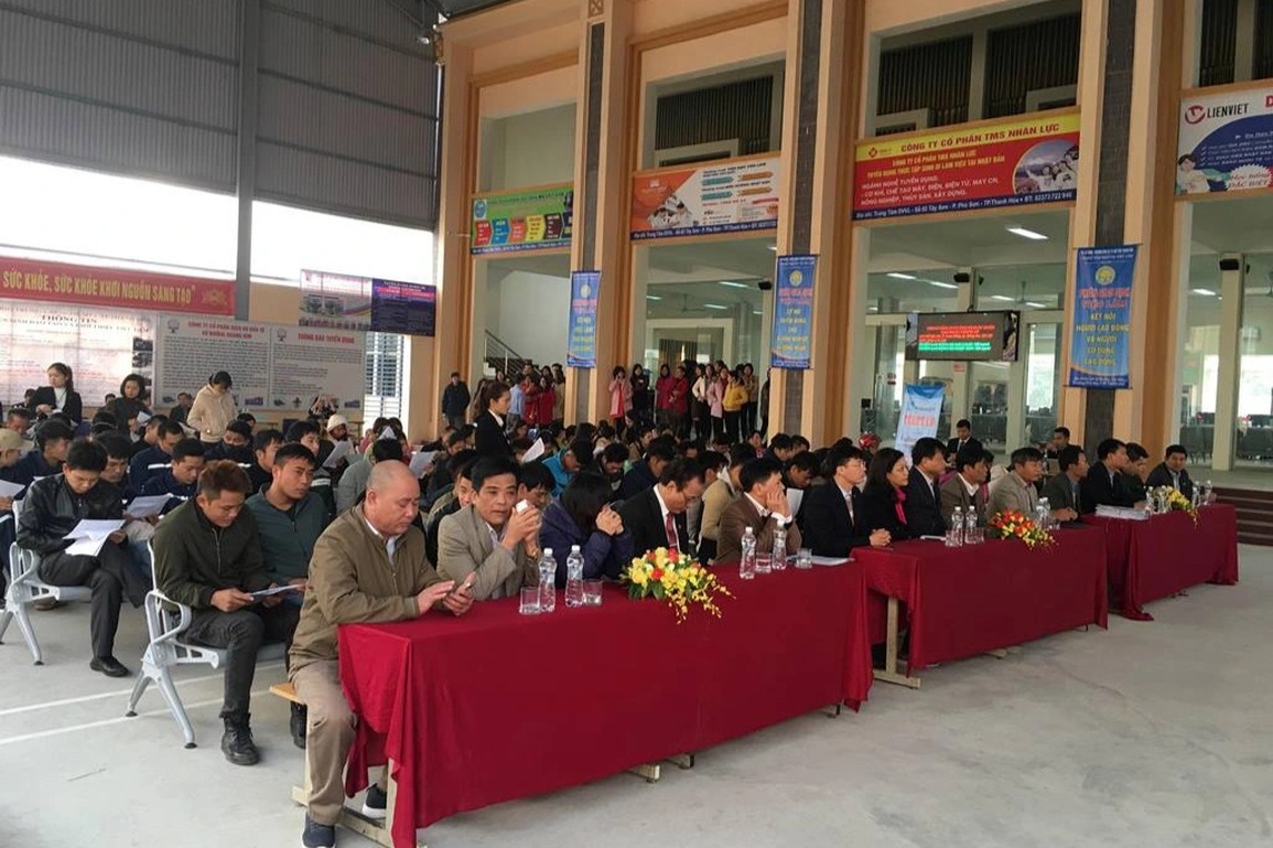 Gần 17.000 vị trí việc làm đang chờ người lao động - 2 Gần 17.000 vị trí việc làm đang chờ người lao động - 2