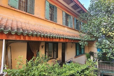 Biệt thự trăm tuổi của nhà giàu Hà Nội xưa, bên trong có cả sàn nhảy đầm