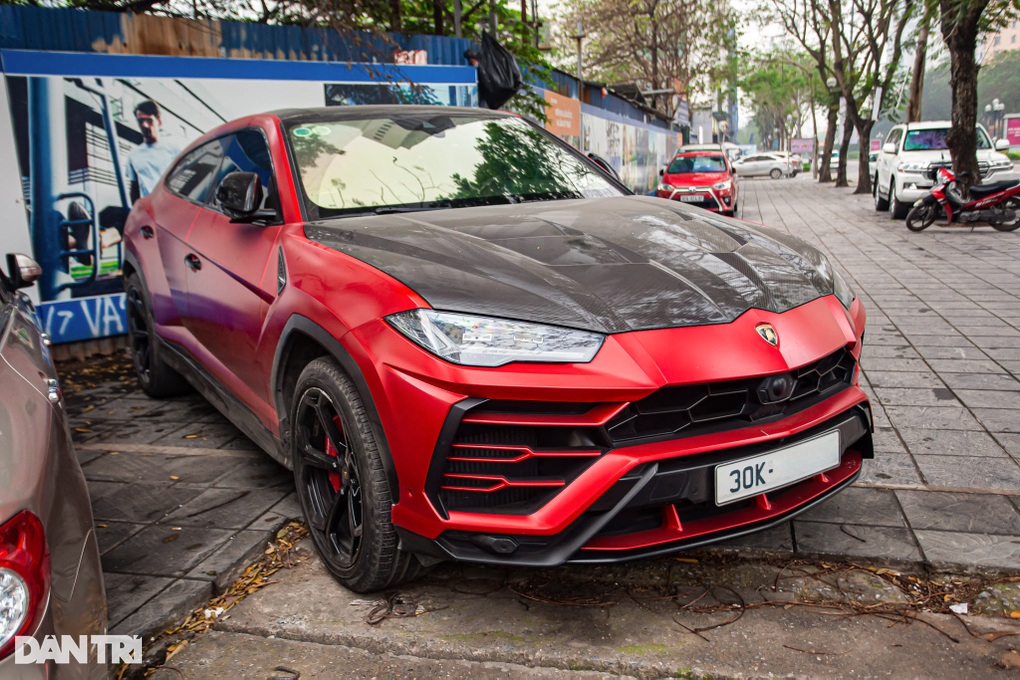 Lamborghini Urus từng của Minh Nhựa ra sao sau 4 năm đổi chủ? - 3 Lamborghini Urus từng của Minh Nhựa ra sao sau 4 năm đổi chủ? - 3