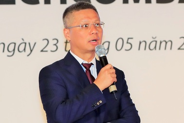 Techcombank "chào sàn" 128.000 đồng/cổ phần: Mức giá quá cao?