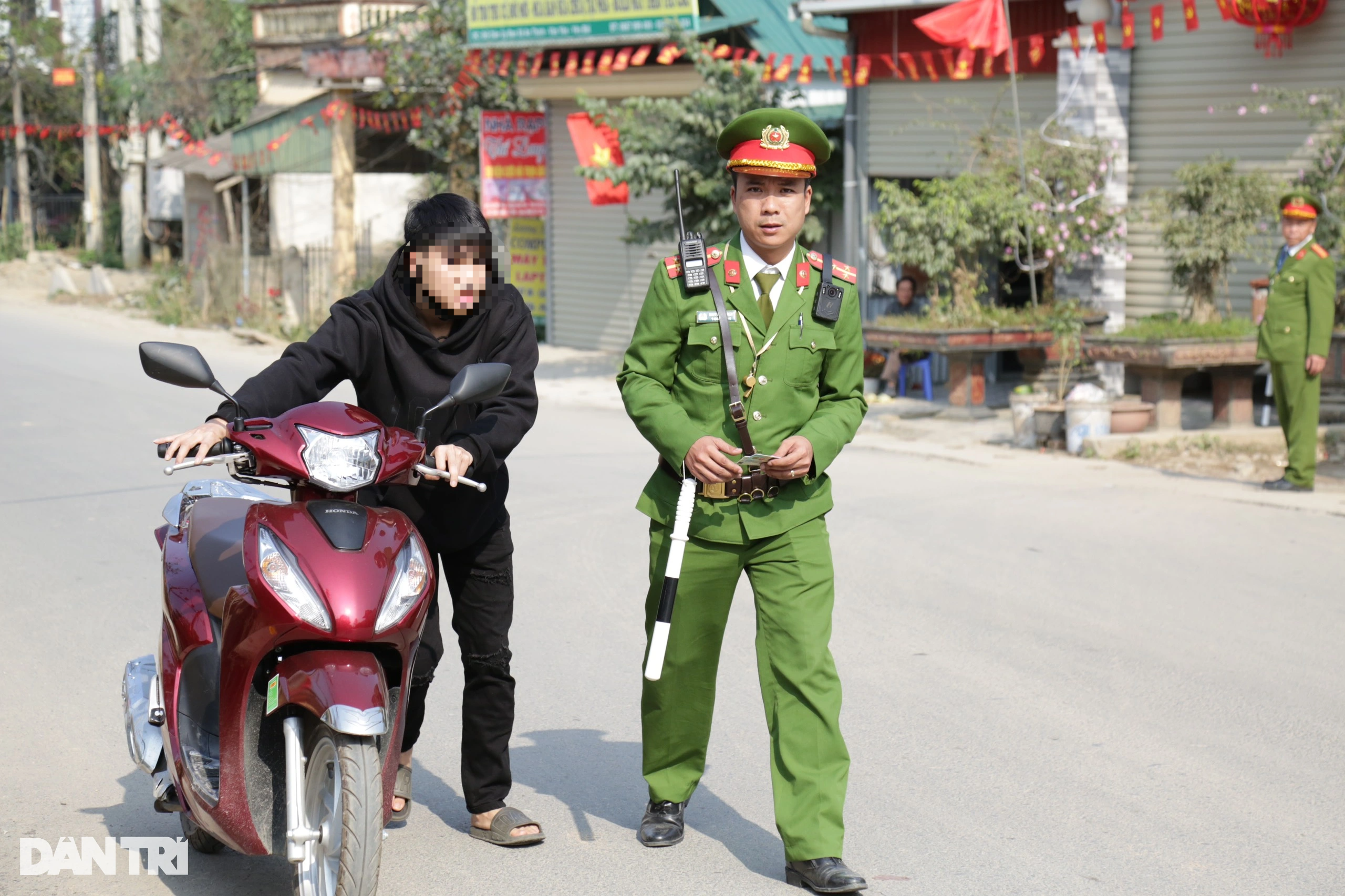 Xuyên Tết xử lý ma men, phát hiện lái xe dính cồn gấp 3,2 lần kịch khung - 3