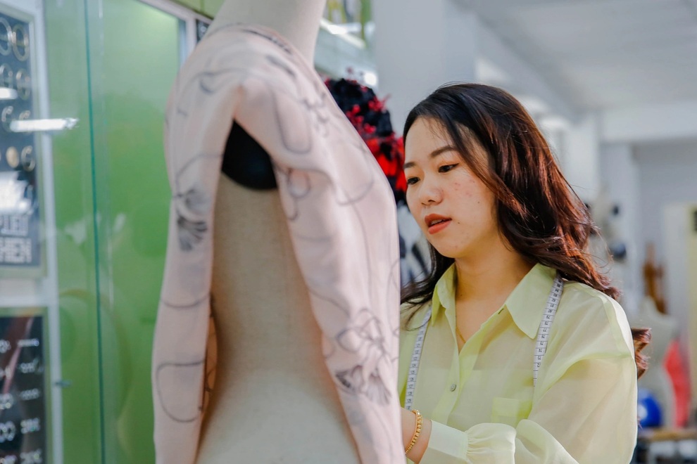 Học công nghệ thời trang để đón đầu tương lai ngành may mặc - 3 Học công nghệ thời trang để đón đầu tương lai ngành may mặc - 3