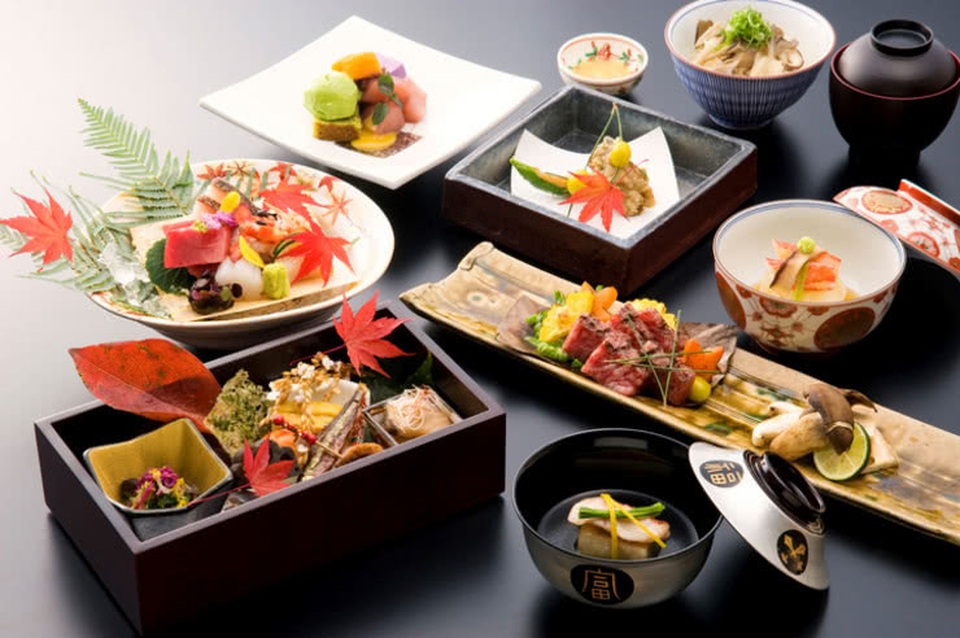 Tinh hoa ẩm thực của giới thượng lưu Nhật trong bữa ăn kaiseki - 1 Tinh hoa ẩm thực của giới thượng lưu Nhật trong bữa ăn kaiseki - 1