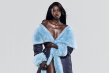 Đi dự tiệc ở trường, cô gái vụt sáng thành người mẫu nổi tiếng thế giới