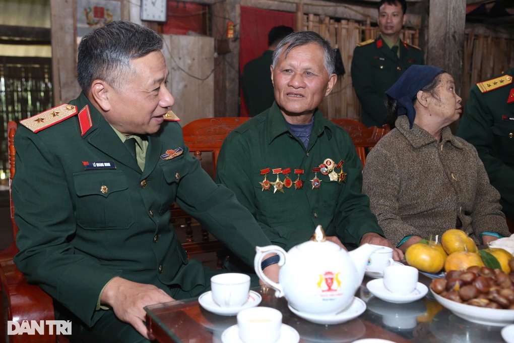 Hành quân về nguồn, kỷ niệm 80 năm thành lập Quân đội Nhân dân Việt Nam - 3