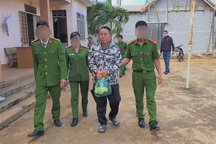 Không muốn đánh bài, người đàn ông bị bạn nhậu chém gục tại chỗ