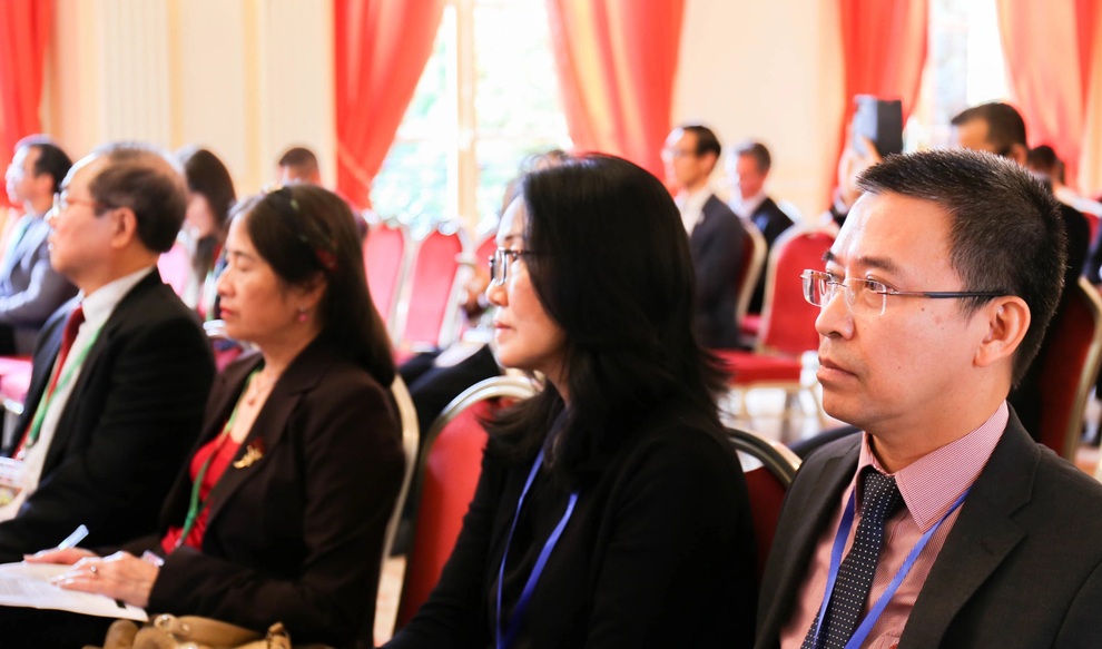 Cựu CEO World Bank: Tiền có cứu vãn được thế giới? - 2 Cựu CEO World Bank: Tiền có cứu vãn được thế giới? - 2