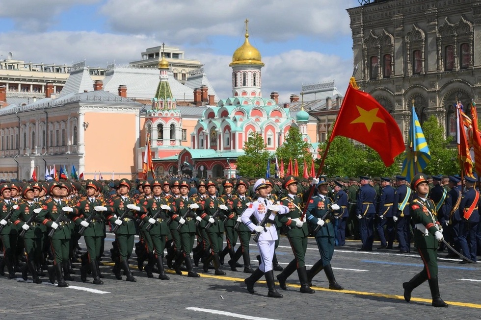 Không được vào Quảng trường Đỏ, người Việt vẫn đi 40km xem duyệt binh