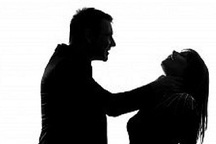 Rùng mình khi nghe bạn trai dọa... "giết cả nhà" nếu chia tay