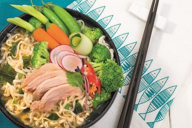 Chuyên gia dinh dưỡng gợi ý 4 bữa ăn hoàn chỉnh cho ngày bận rộn