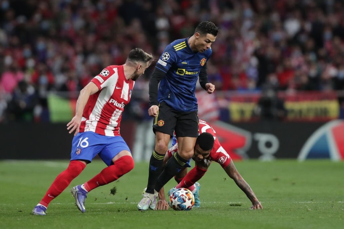 Man Utd hòa may mắn trên sân của Atletico Madrid - 4 Man Utd hòa may mắn trên sân của Atletico Madrid - 4