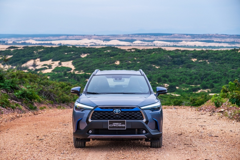 Corolla Cross bùng nổ doanh số trong tháng 11, là SUV bán chạy nhất của Toyota - 3 Corolla Cross bùng nổ doanh số trong tháng 11, là SUV bán chạy nhất của Toyota - 3