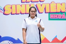 Nữ sinh học giáo dục thường xuyên trở thành thủ khoa đầu vào đại học