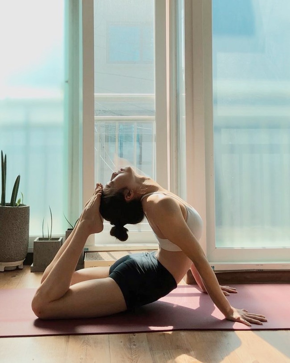 3 cô giáo yoga xinh nhất xứ Hàn được ví như người không xương - 9 3 cô giáo yoga xinh nhất xứ Hàn được ví như người không xương - 9