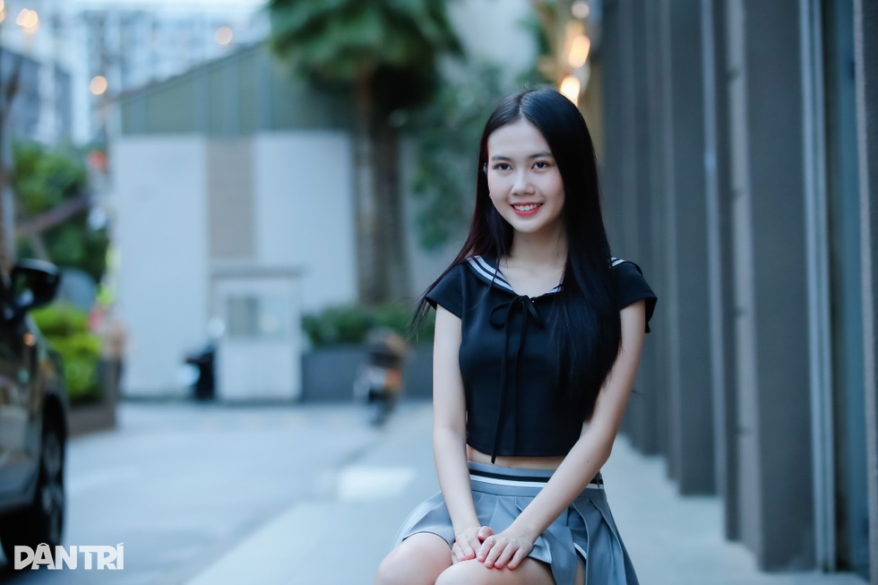 Em bé triệu view Bảo An sau 15 năm: Ám ảnh vỡ giọng, nhan sắc gây bất ngờ - 9 Em bé triệu view Bảo An sau 15 năm: Ám ảnh vỡ giọng, nhan sắc gây bất ngờ - 9