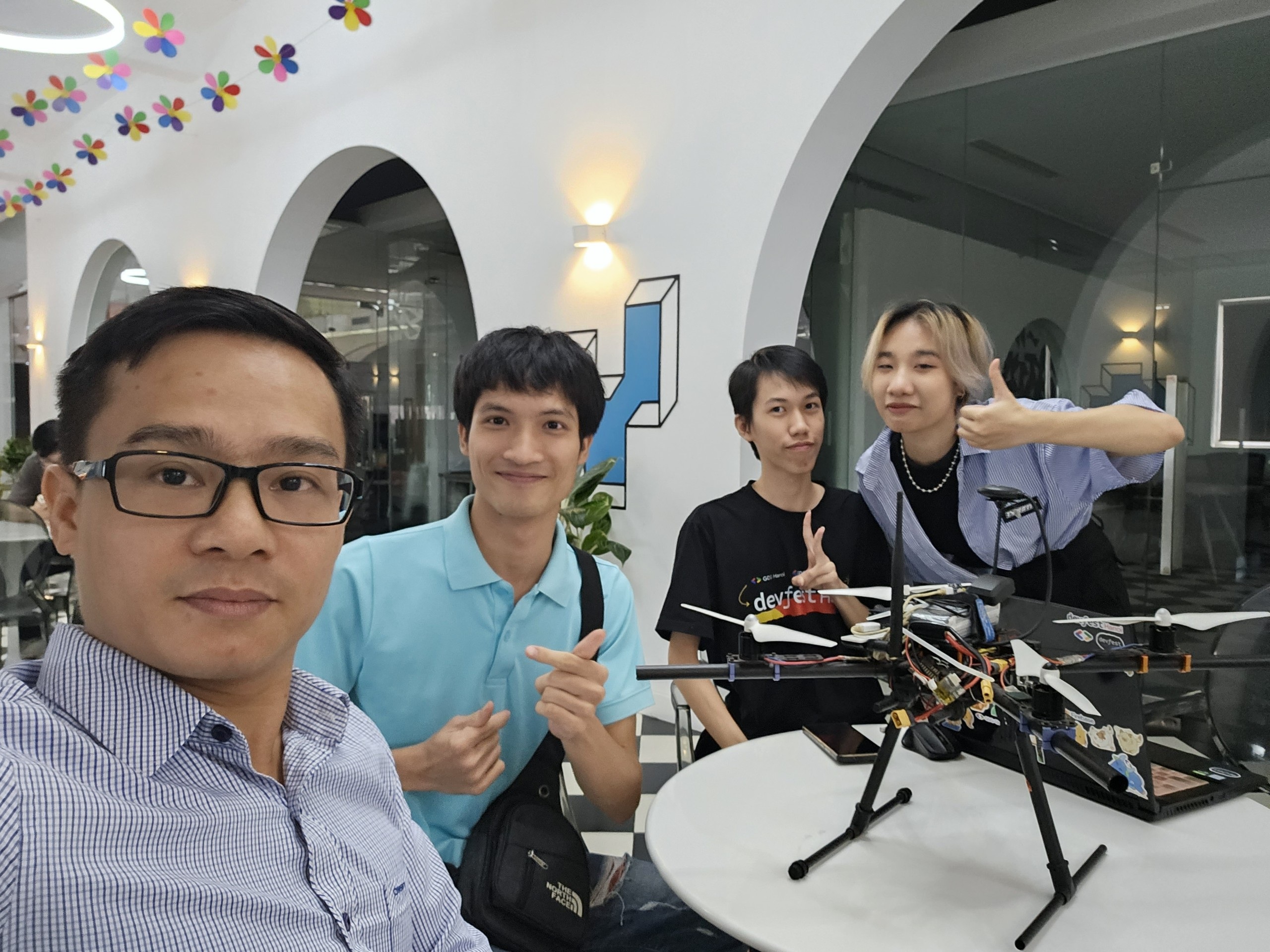 Từ sự kiện đêm kinh hoàng Rào Trăng 3, đến giải Nhì sáng tạo trẻ - 11 Từ sự kiện đêm kinh hoàng Rào Trăng 3, đến giải Nhì sáng tạo trẻ - 11