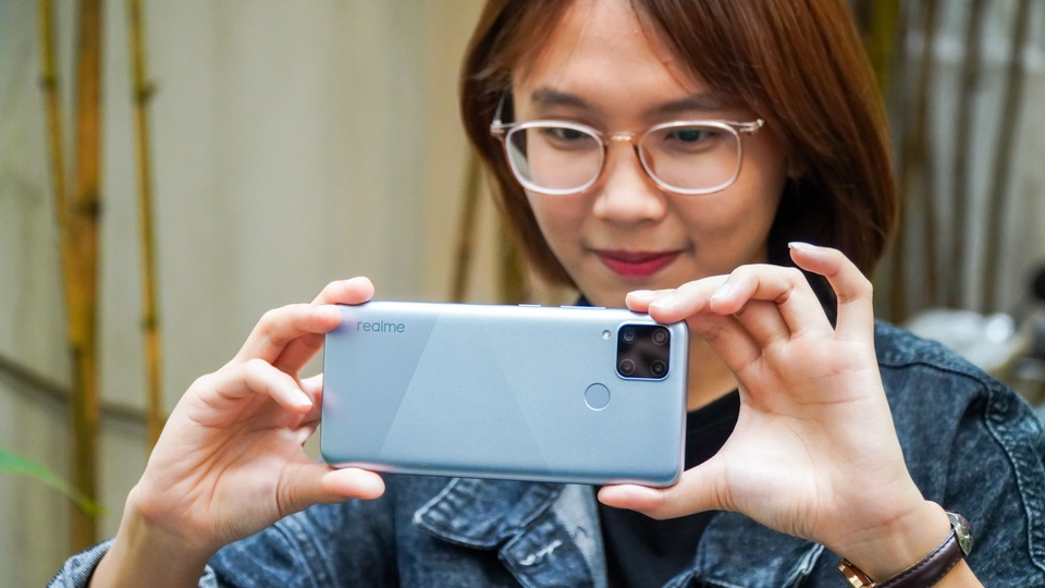 Đánh giá Realme C15: Pin tốt, hiệu năng và máy ảnh ở mức trung bình - 5 Đánh giá Realme C15: Pin tốt, hiệu năng và máy ảnh ở mức trung bình - 5