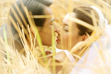 Khoảnh khắc ngọt ngào của Lương Thế Thành, Bebe Phùng 