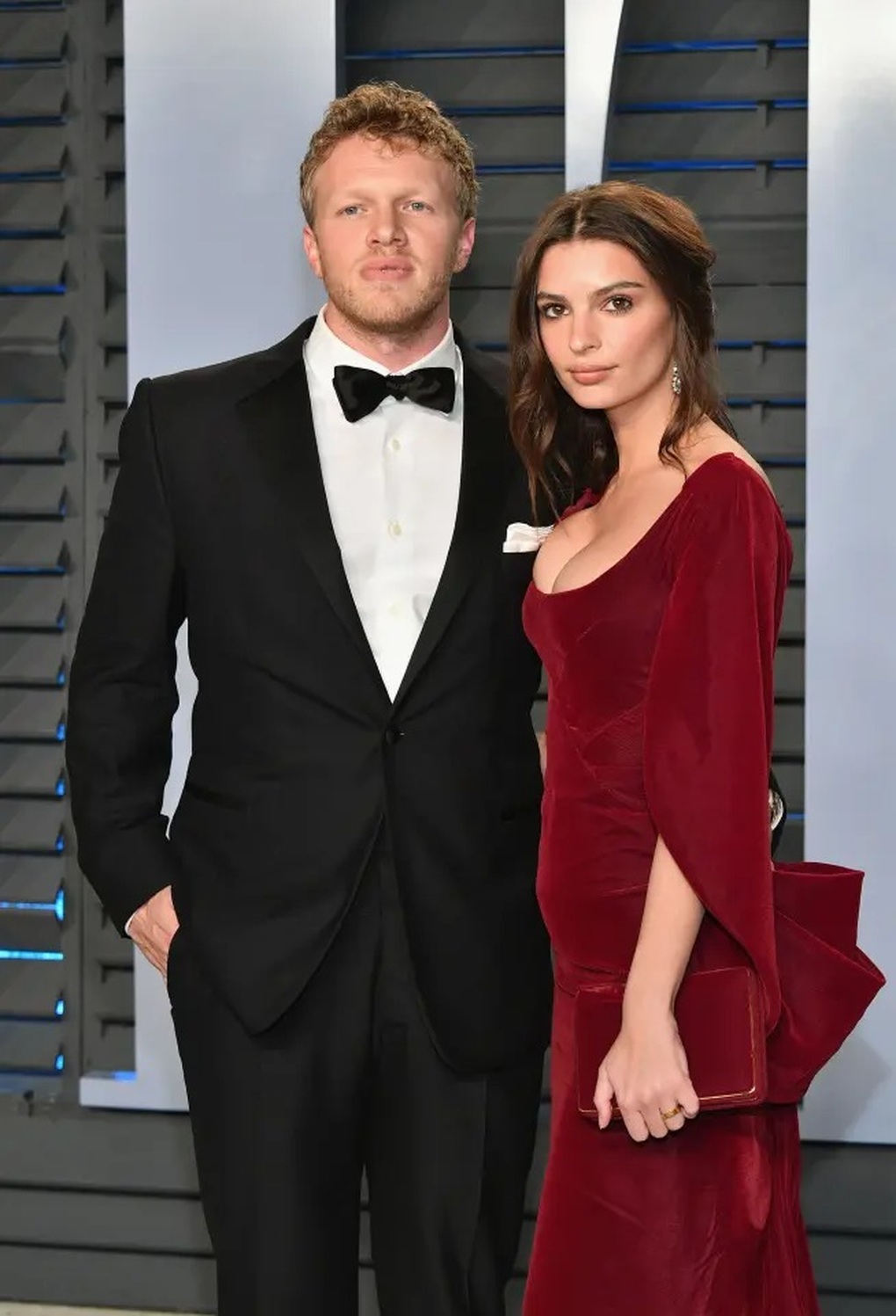 Emily Ratajkowski: Nhan sắc gợi cảm, sự nghiệp và đời tư truân chuyên - 1 Emily Ratajkowski: Nhan sắc gợi cảm, sự nghiệp và đời tư truân chuyên - 1