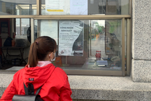 Công nhân không dám nhảy việc, lao động mới "cạn cửa"