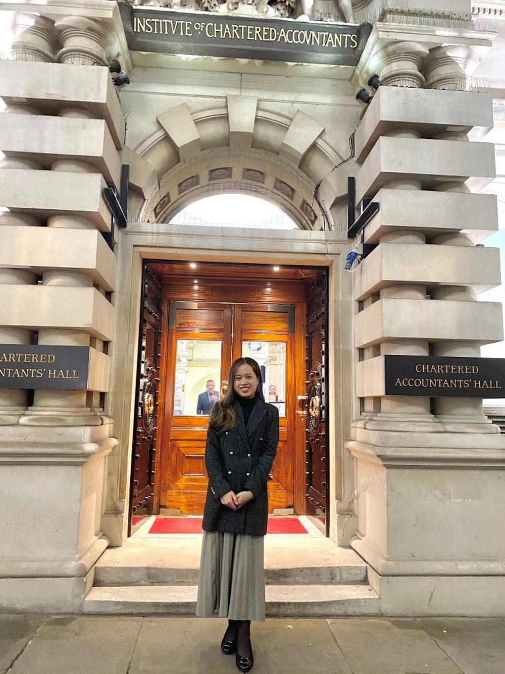 Lộ trình sự nghiệp đầy mơ ước của một ICAEW Chartered Accountant trẻ - 2 Lộ trình sự nghiệp đầy mơ ước của một ICAEW Chartered Accountant trẻ - 2