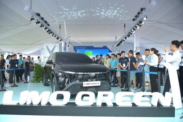 VinFast Limo Green xuất hiện tại sự kiện “Thu xăng - Đổi điện”