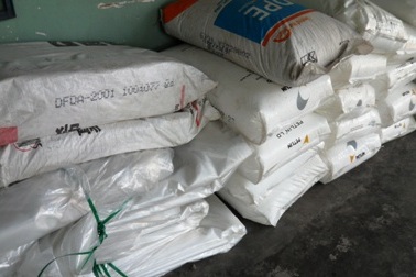 Tranh thủ ngày nghỉ, bảo vệ “rút ruột” công ty