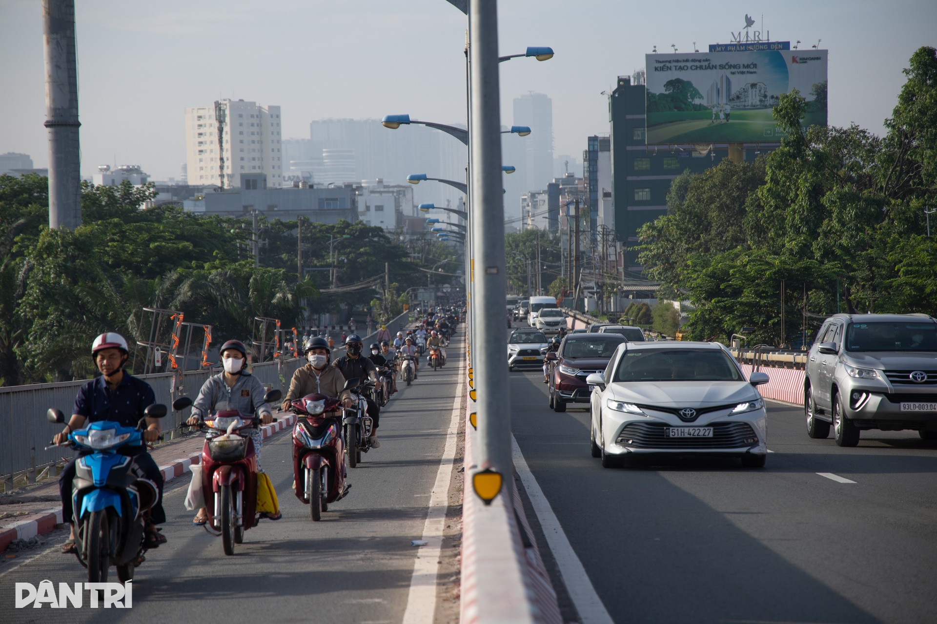 Cửa ngõ Đông Bắc TPHCM “dễ thở” sau khi cầu Bình Triệu 1 thông xe trở lại - 2 Cửa ngõ Đông Bắc TPHCM “dễ thở” sau khi cầu Bình Triệu 1 thông xe trở lại - 2