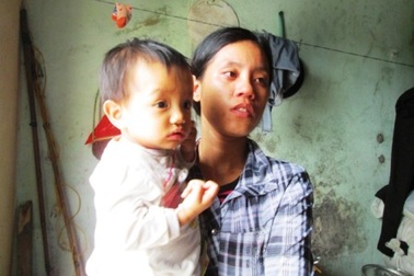 Nỗi lòng người mẹ có hai con mắc bệnh hiểm nghèo