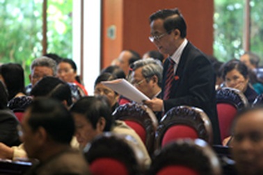 “Bộ trưởng Công thương chưa nhận hết trách nhiệm với dân”