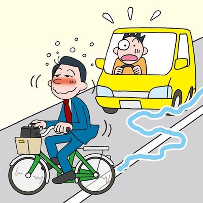 Va chạm giao thông - Xe to phải đền xe bé? - 1 Va chạm giao thông - Xe to phải đền xe bé? - 1