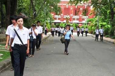 Hai chuyện “nóng” trong kỳ tuyển sinh vào lớp 10 tại Huế