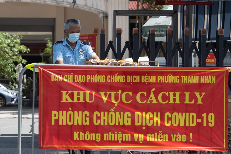 Nhìn lại hơn 20 ngày Hà Nội đối đầu với sóng dịch Delta - 5 Nhìn lại hơn 20 ngày Hà Nội đối đầu với sóng dịch Delta - 5