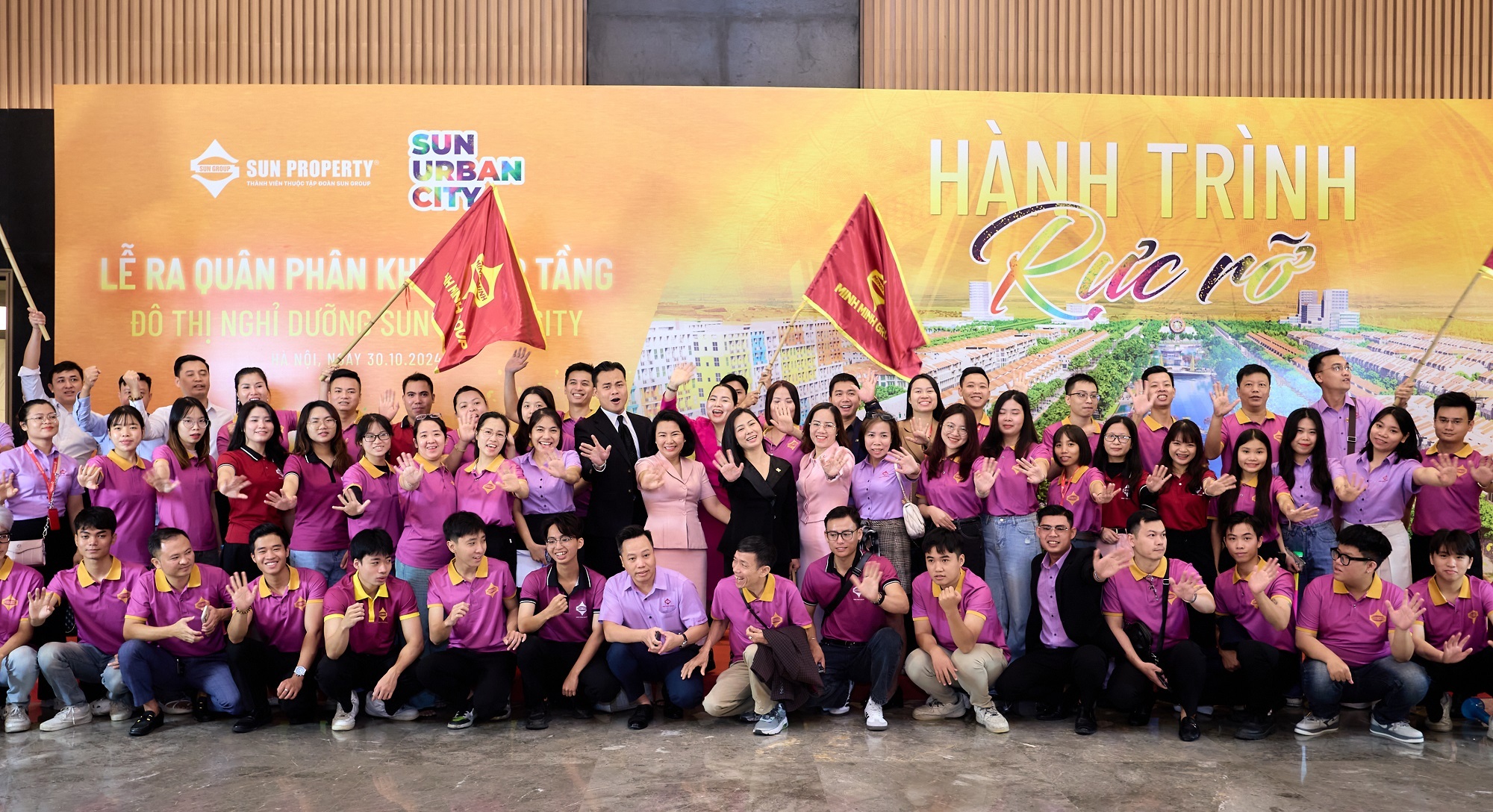 Gần 2.000 chuyên viên sẵn sàng phân phối nhà phố, biệt thự dự án Sun Group Hà Nam - 6 Gần 2.000 chuyên viên sẵn sàng phân phối nhà phố, biệt thự dự án Sun Group Hà Nam - 6
