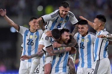 Bán kết Copa America 2024: Argentina và Uruguay chạy đua đến kỷ lục