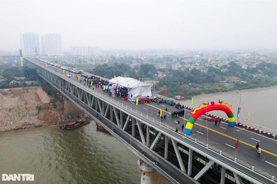 Thông xe cầu Thăng Long, kết nối xuyên suốt đường trên cao đẹp nhất Hà Nội - 4 Thông xe cầu Thăng Long, kết nối xuyên suốt đường trên cao đẹp nhất Hà Nội - 4