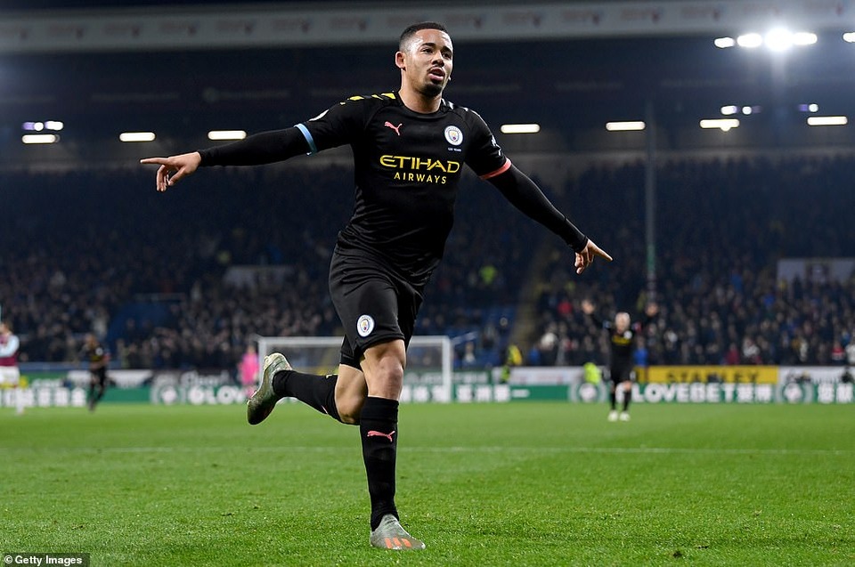 Burnley 1-4 Man City: Đẳng cấp của nhà ĐKVĐ - 2 Burnley 1-4 Man City: Đẳng cấp của nhà ĐKVĐ - 2