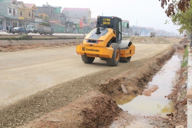 Vì sao 1,5 km đường ở Ninh Bình "tiêu tốn" tới 165 tỷ đồng?