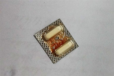 Nhập viện vì uống 2 viên thuốc không bóc vỉ