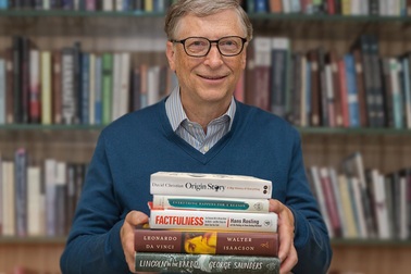 Bill Gates giới thiệu 5 tựa sách ông yêu thích nhất trong năm