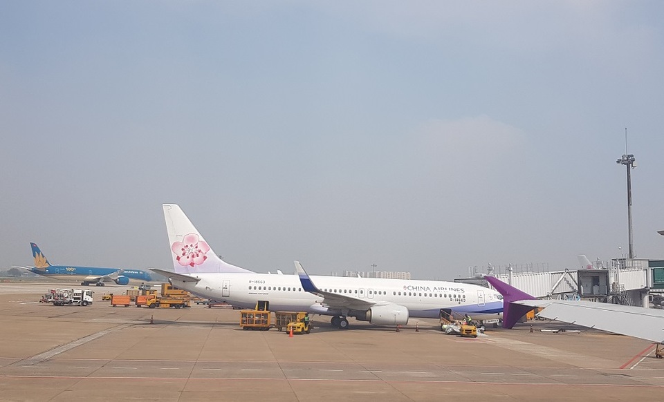 Khẩn cấp tìm hành khách nghi nhiễm trên chuyến bay từ Dubai về Sài Gòn - 2