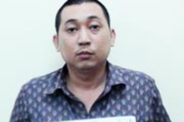 Đại tá Quân đội “dởm” đi “Mẹc” lừa tiền tỷ