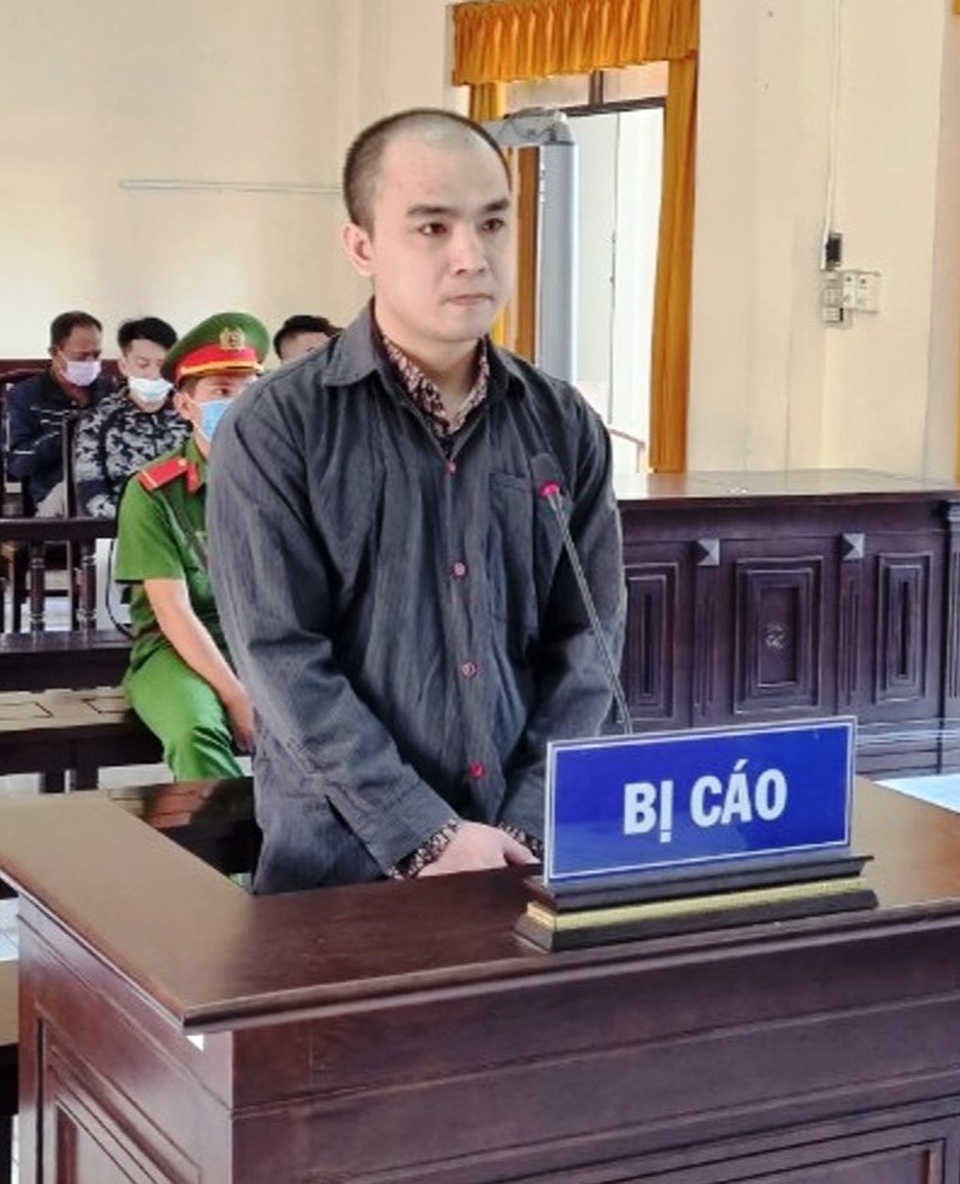 Lên Sài Gòn mua ma túy, đi máy bay về Phú Quốc sử dụng - 1 Lên Sài Gòn mua ma túy, đi máy bay về Phú Quốc sử dụng - 1
