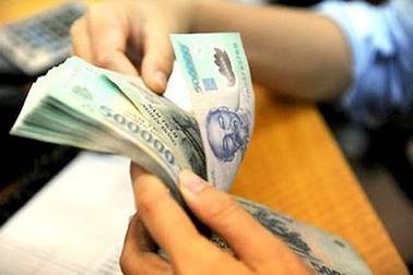 Tính tiền lương thêm giờ vào ngày lễ, tết đối với cán bộ, công chức