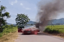 Nguy cơ cháy xe khi vào mùa nắng nóng, mùa phơi rơm rạ