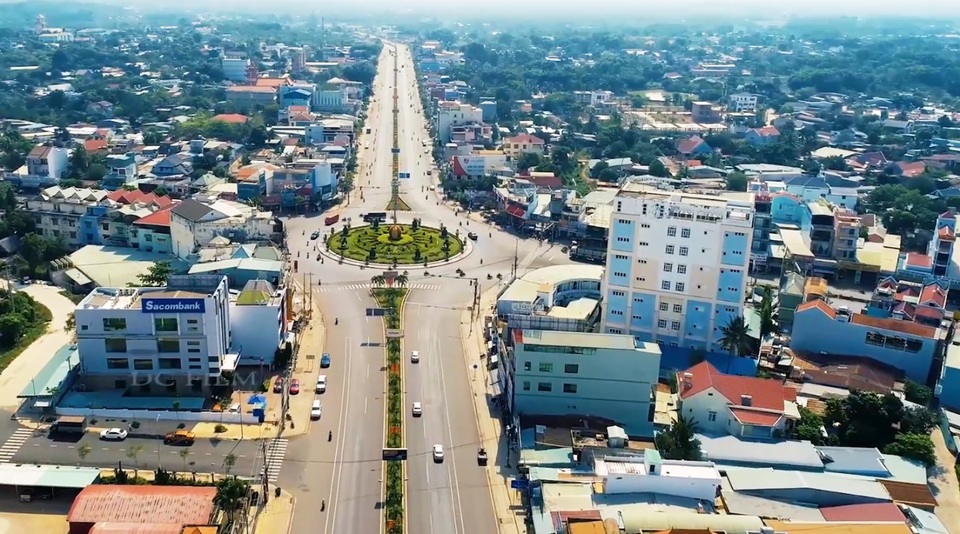 BĐS Bình Phước: “Lực hấp dẫn” của vùng đất mới - 2 BĐS Bình Phước: “Lực hấp dẫn” của vùng đất mới - 2