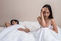 "Bạn trai nổi đóa khi tôi đặt vòng tránh thai"