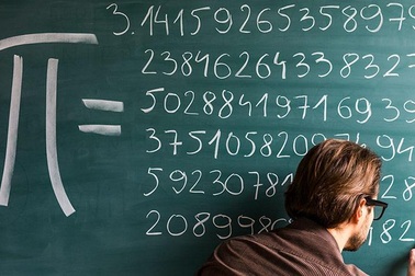 Nữ nhân viên Google phá kỷ lục thế giới về tính số pi