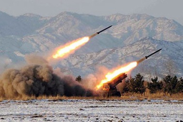 Triều Tiên tập trận bắn đạn thật trên biển