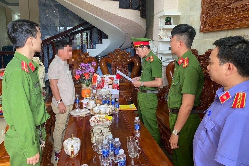 Khởi tố giám đốc gian lận khi đấu thầu ở Quảng Ngãi - 1 Khởi tố giám đốc gian lận khi đấu thầu ở Quảng Ngãi - 1